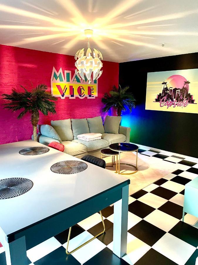 Capsule Miami Vice - Jacuzzi - Billard - Ecran Cinema & Netflix - Ping-Pong - Nintendo & Jeux- Liévin Exterior foto